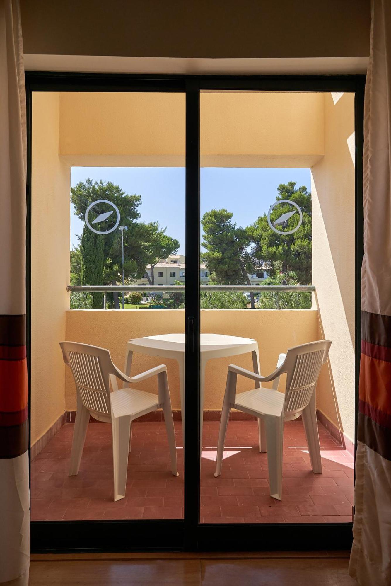 The Navigator Hotel อัลวอร์ ภายนอก รูปภาพ